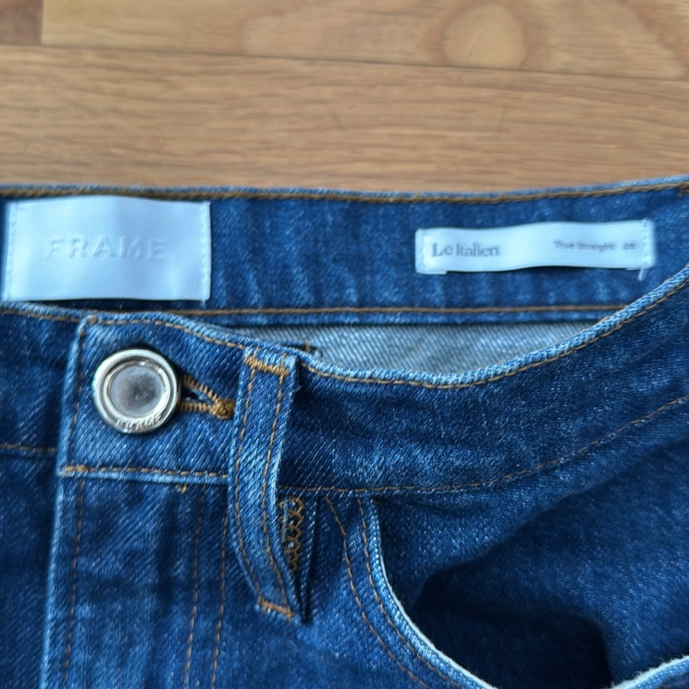 Jeans - Picture 2 of 4